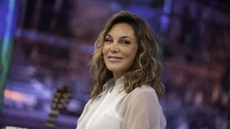 Mar Flores "se enfrenta a una demanda" de Carlo Costanzia tras hacer públicas sus memorias: "La están vigilando"