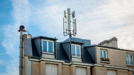 Ascenseurs, alarmes, terminaux de paiement… Cette fermeture des réseaux 2G et 3G par les opérateurs télécoms qui inquiète les industriels