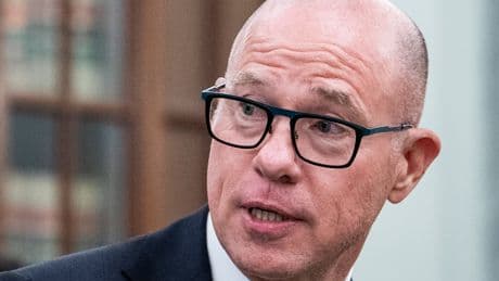 Trump’s Pick for F.A.A. Leader Is Grilled Over Views on Pilot Training and Safety