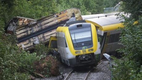 Unglücke: Nach schwerem Zugunglück beginnt Bergung