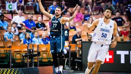 Doncic lleva a Eslovenia a octavos y... espera a España
