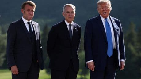 Entre Macron et Trump, l’impossible “camaraderie de façade”