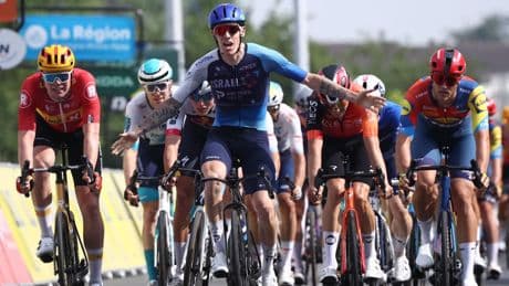 Stewart sorprende a Milan en la quinta etapa del Dauphiné