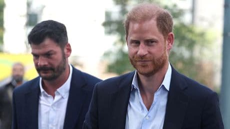 18 ay sonra ilk: Prens Harry, babası Kral Charles ile görüştü