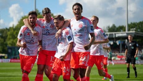 Weil nur sie in der Liga treffen - Itten und Muslija Fortunas Lebensversicherung