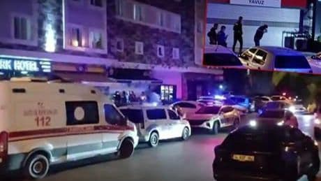 Esenyurt'ta baba ile oğlu arasındaki tartışma kanlı bitti: 1 yaralı