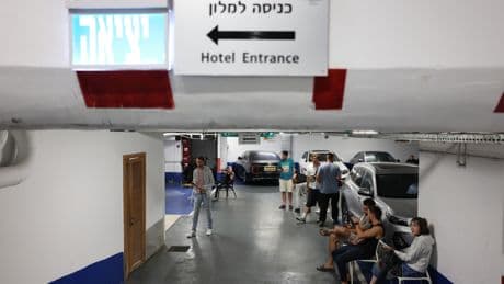 Netanyahu promete que Irán "pagará" por el ataque con un misil a un hospital