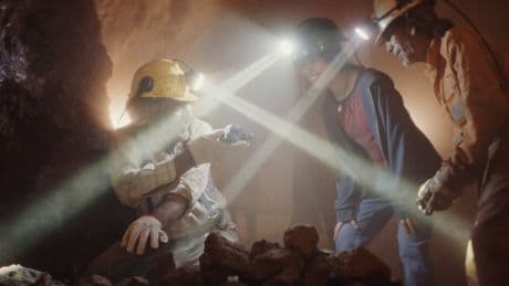 Kino: Bergbau der Gesetzlosen [Online-Abo]