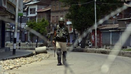 Al menos 26 turistas muertos en un ataque armado en la India
