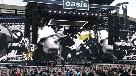 Three arrests at Edinburgh Oasis final night