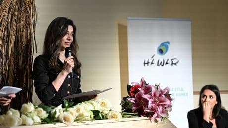 Bewegender Abschied: Trauerfeier für Deutsch-Iraner Sharmahd in Berlin