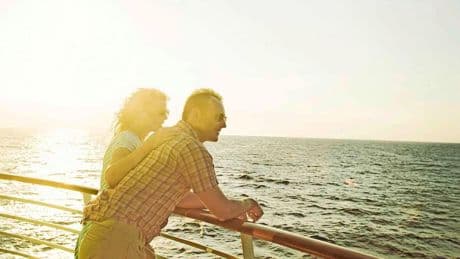 ’Mijn zus zit krap bij kas en daarom lieg ik over onze luxe cruise’
