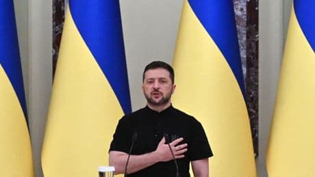 En direct, guerre en Ukraine : Volodymyr Zelensky promet « de nouvelles frappes en profondeur »