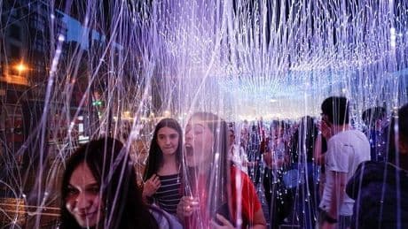 La Noche Blanca recorrerá la ría e incorpora la Torre Iberdrola como nuevo escenario con luces y conciertos