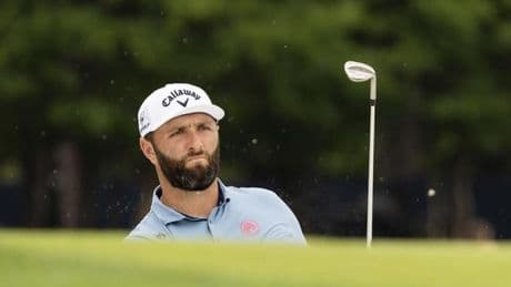 Jon Rahm resiste y mantiene sus opciones en el Campeonato de la PGA