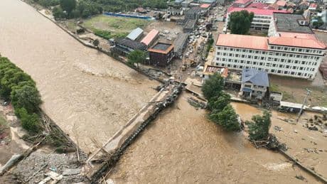 Cina, temporali e alluvioni nella regione di Pechino: almeno 30 morti e 80mila sfollati. «Una catastrofe»