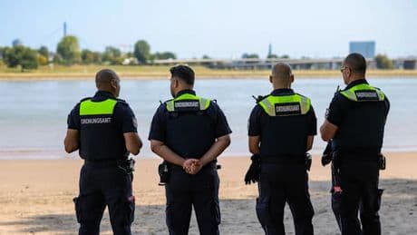 Nach Düsseldorf verbietet auch Neuss das Baden im Rhein