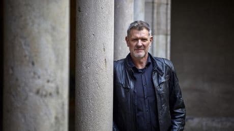 David Bueno, biólogo: “No le des a tus hijos consejos gratuitos. Dárselos cuando no te los han pedido aumenta tu autoestima a costa de disminuir la de quien lo recibe”