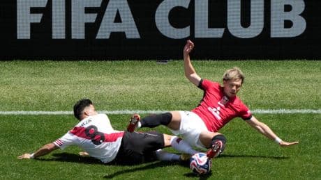 Mastantuono'lu River Plate, Urawa Red Diamonds'ı rahat geçti