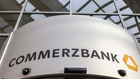 Übernahmekampf: Klingbeil: Setzen auf Eigenständigkeit der Commerzbank