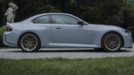 Bmw M2 CS, 530 cv di puro piacere. La compatta svelata a Villa d'Este è ancora più prestazionale