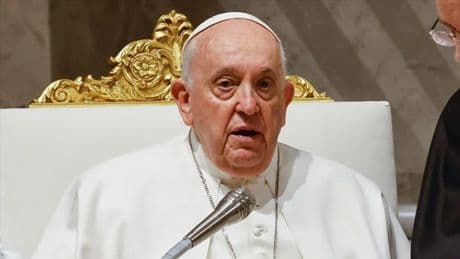 SON DAKİKA: Katolik Kilisesi'nin lideri Papa Francis hayatını kaybetti
