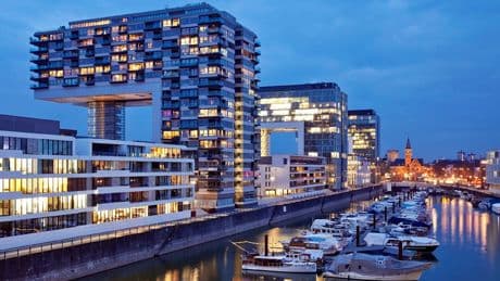 Luxuswohnung in Köln unterm Hammer - Das kostet es, Nachbar von Poldi zu werden