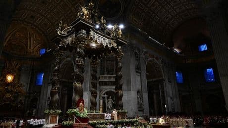 Pâques 2025 : Comment continuer à croire dans un monde en guerre ? Le message d’espérance du pape François