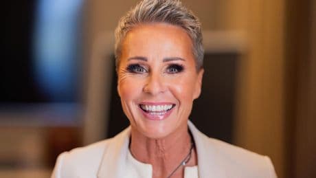 "Schlauer als alle": Ein hoher IQ ist nicht alles: Sonja Zietlow testet Ihr Wissen in neuer Quiz-Show
