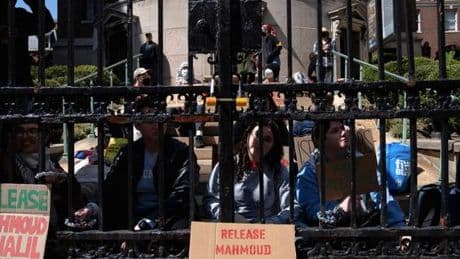 L’étudiant propalestinien Mahmoud Khalil subit un revers devant la justice américaine