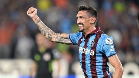 Trabzonspor'da Stefan Savic: Fatih Tekke bizim için bir şans