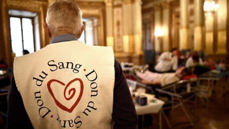 Un véhicule contenant de nombreuses poches de sang à destination des hôpitaux volé en Haute-Garonne
