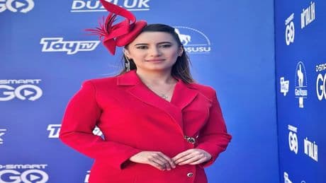 Yarış spikeri Esen Gök evinde ölü bulundu