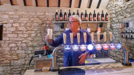 This is the Cotswolds pub Jeremy Clarkson bought in Burford