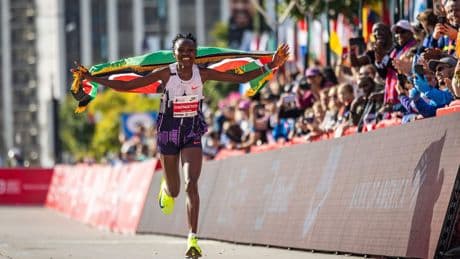 Opnieuw imagoschade Kenia: wereldrecordhoudster  marathon Ruth Chepngetich testte 190 keer hoger dan toegelaten