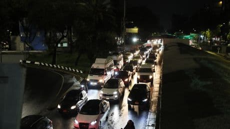 Fuertes lluvias afectan al aeropuerto de Ciudad de México