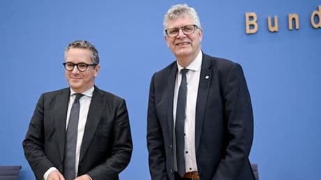 Von wegen sparen – Plötzlich brüsten sich die Regierungsparteien mit Mehrausgaben