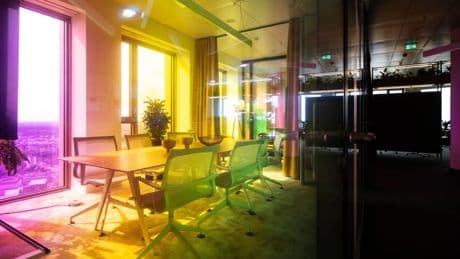 Hochhaus in Frankfurt: Wie das Wohlfühl-Büro der Zukunft aussehen kann