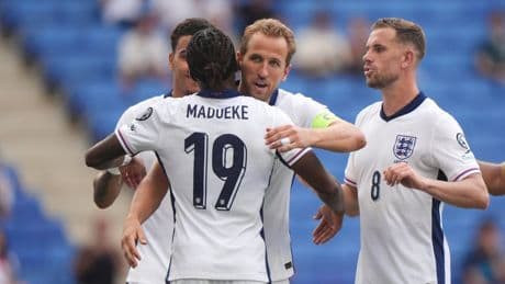 England jeered as Roy Keane criticises ‘bored’ players in laboured Andorra win