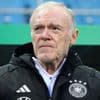 Fußball: „Eine Legende“: Hermann Gerland beendet Trainerkarriere