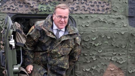 Truppe will Halbjahreszeugnisse sehen - Bundeswehr quält Reservisten  mit Absurd-Bürokratie