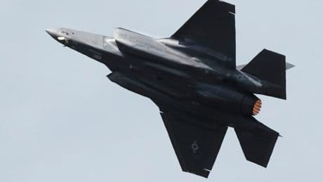 Britain to purchase 12 fighter jets capable of carrying nuclear weapons