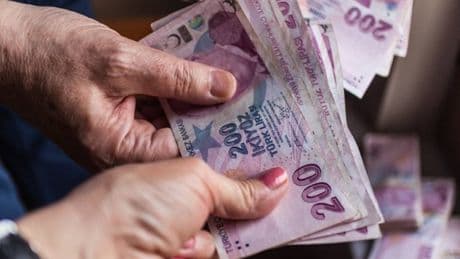 Merkez Bankası rezervleri 7 hafta sonra ilk kez geriledi