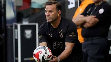 Galatasaray-Cagliari maçı sonrası Okan Buruk’tan Osimhen mesajı: Bir an önce bekliyoruz!