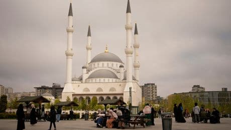 Un fuerte terremoto sacude la ciudad turca de Estambul
