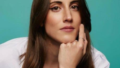 Sandra Ortonobes, biomédica: “Dormir siestas largas, beber alcohol o tener problemas de salud mental hacen que seas más propenso a sufrir parálisis del sueño”