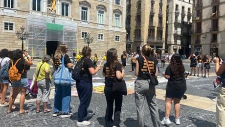Collboni garantiza que todas las educadoras y trabajadoras afectadas por el conflicto de plazas de guarderías tendrán trabajo