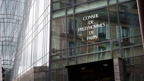 Un avocat et un médecin soupçonnés de produire des certificats « complaisants » pour bloquer des licenciements