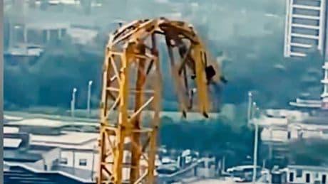 Drama auf der Baustelle - Fünf Tote bei Kran-Einsturz