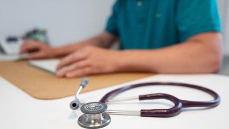 ePA: Hausärzte warnen vor "Bruchlandung" bei elektronischer Patientenakte